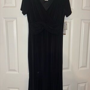 Danny & Nicole Black Maxi Dress